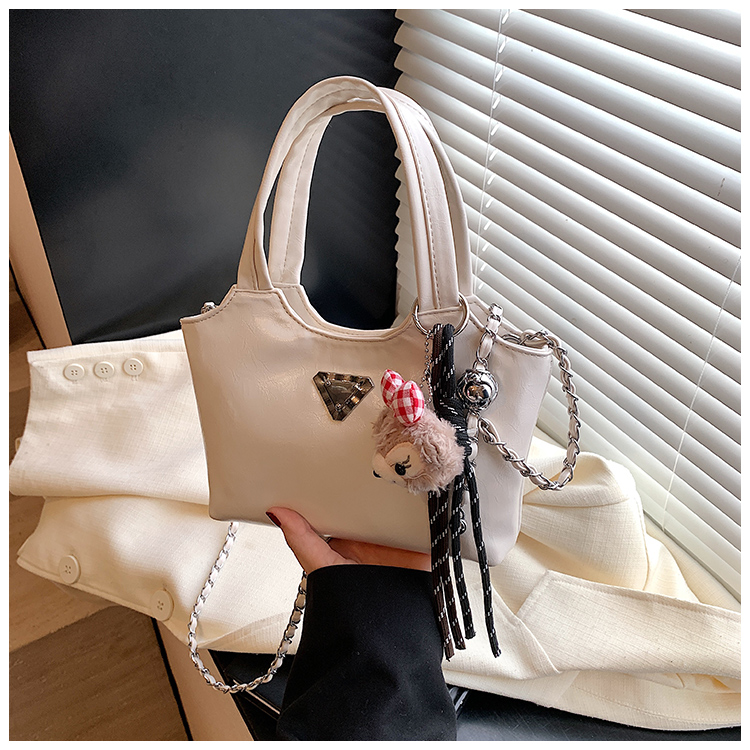 CR9330White-3106