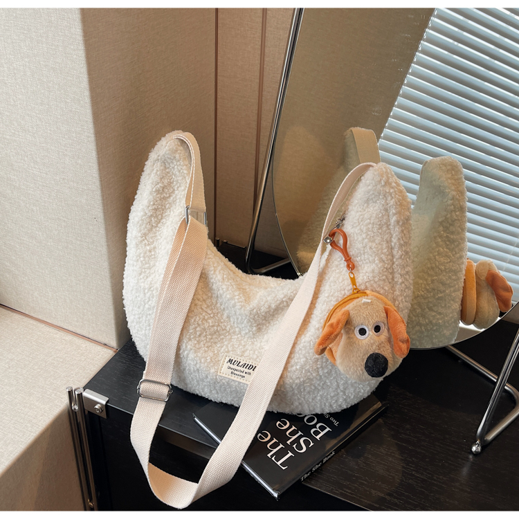 CR9393White-6298