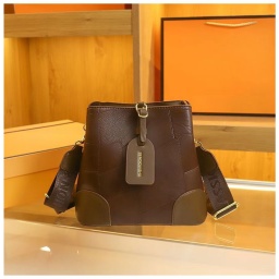 [8470BW] CR8470Brown-3002