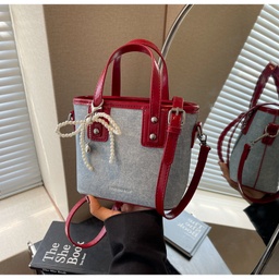 [8957R-0130] CR8957Red-0130