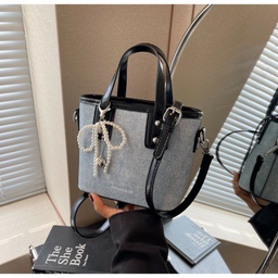 [8957BK-0130] CR8957Black-0130