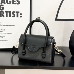 [9215BK-3680] CR9215Black-3680